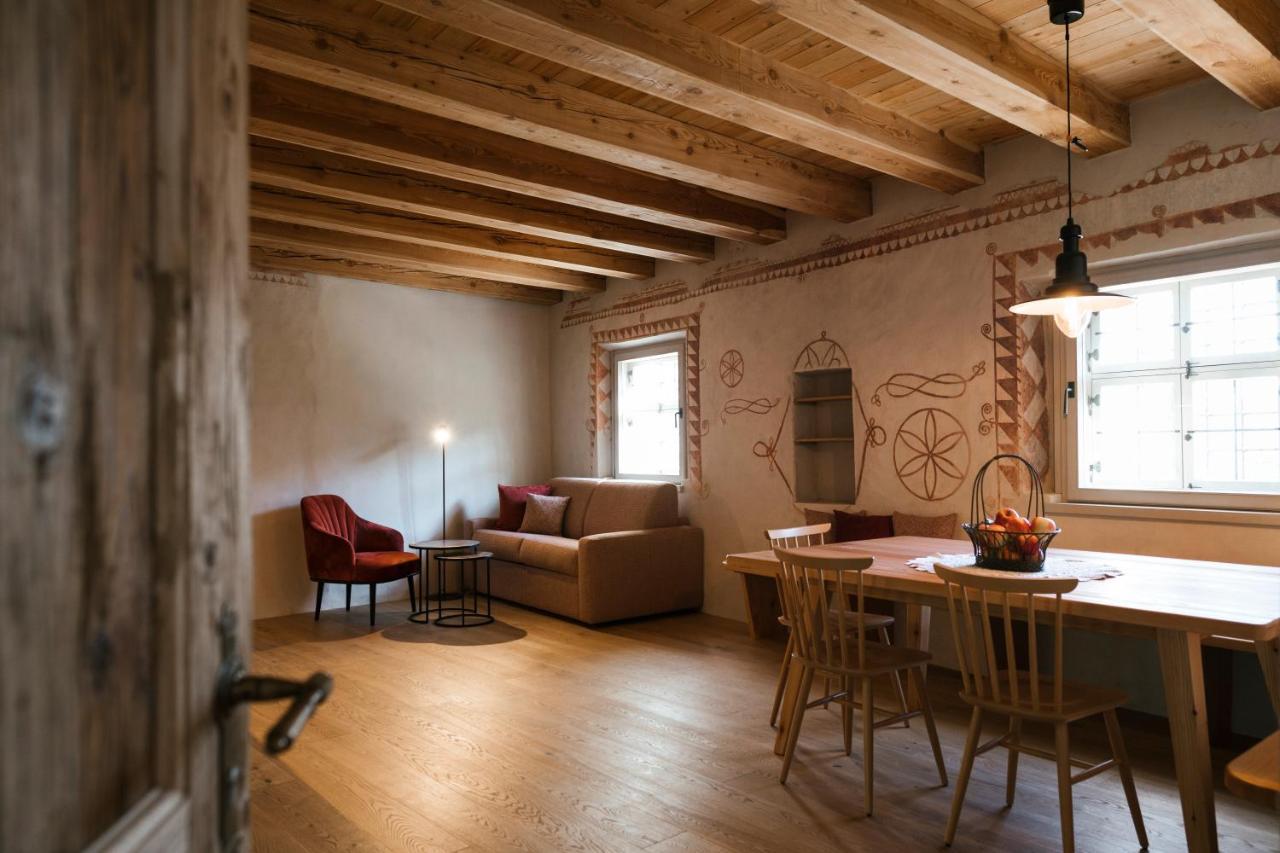 St. Vigilius Modern Historic Apartments Nals Exterior foto