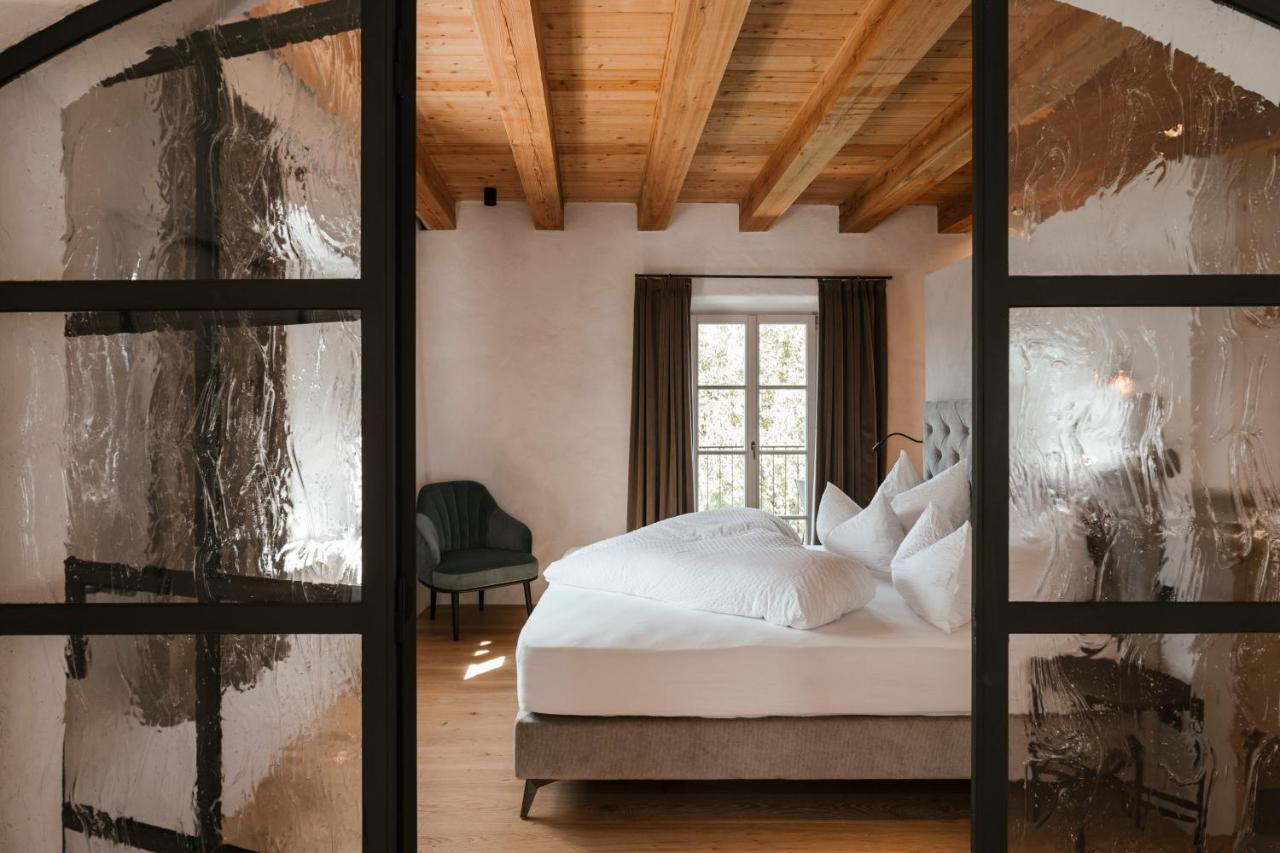 St. Vigilius Modern Historic Apartments Nals Exterior foto