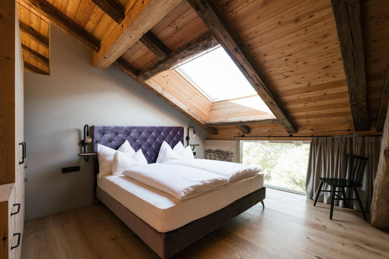 St. Vigilius Modern Historic Apartments Nals Exterior foto